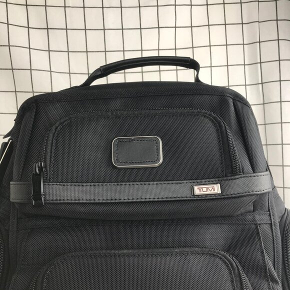 TUMI Alpha 3 T-Pass Business Class Brief Pack - Picture 5 of 15